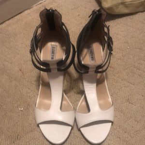 Gorgeous black and white sandals,great condition.